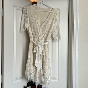 Size Large white/cream dress